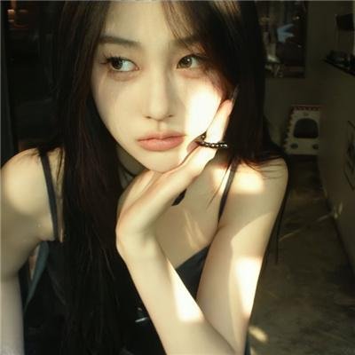 桥上的女孩
